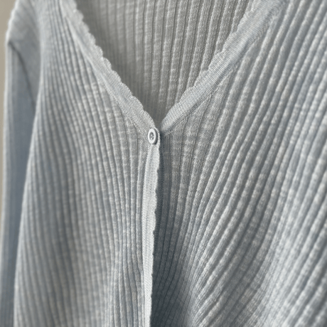 sheer v cardigan　MA1571