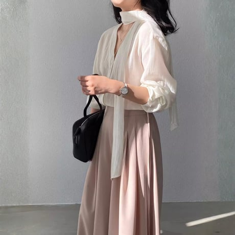 ribbon drape v-neck blouse　MA1771