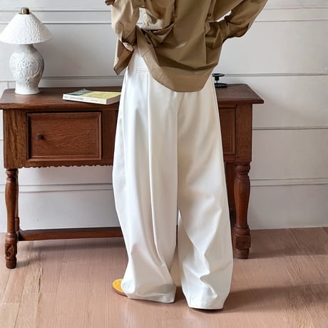 flow tuck wide pants　MA1764