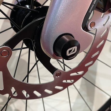 【店頭在庫品】PINARELLO（ピナレロ）｜NEW F5 DISK 完成車(105 Di2 R800)INTERSTELLAR GREY SHINY サイズ515（適正身長170㎝前後）