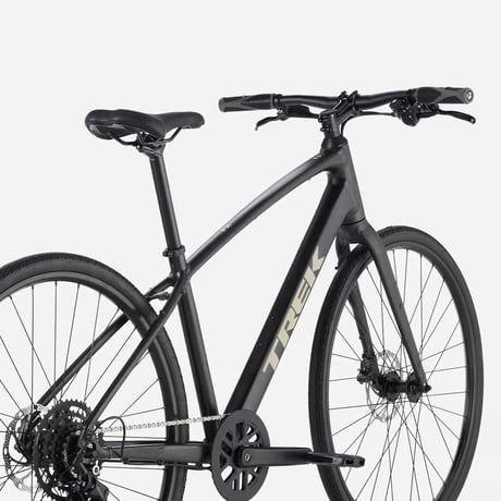 【店頭在庫品】TREK（トレック）｜2026 FX 2 Gen 4 Carbon Dark Grey サイズM（適正身長170㎝前後）