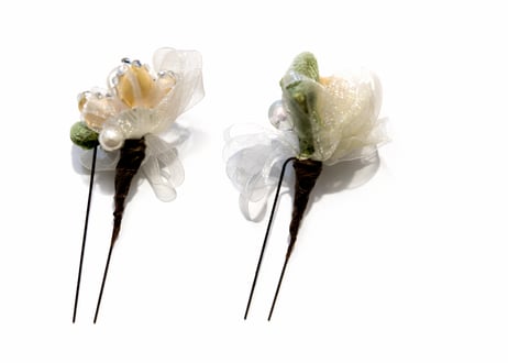 【1点限り】国産檜の花（小）二個セット 髪留め・帯どめ｜和装小物・手作り一点もの｜さりげない上質な和のおしゃれ