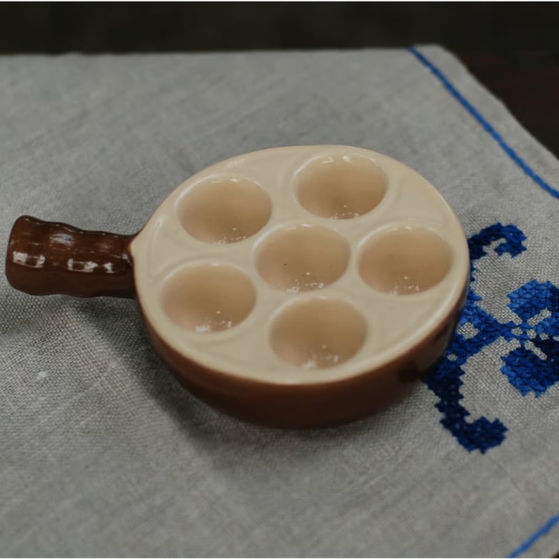 エスカルゴプレート Emile Henryエミール・アンリ | クルールショップ