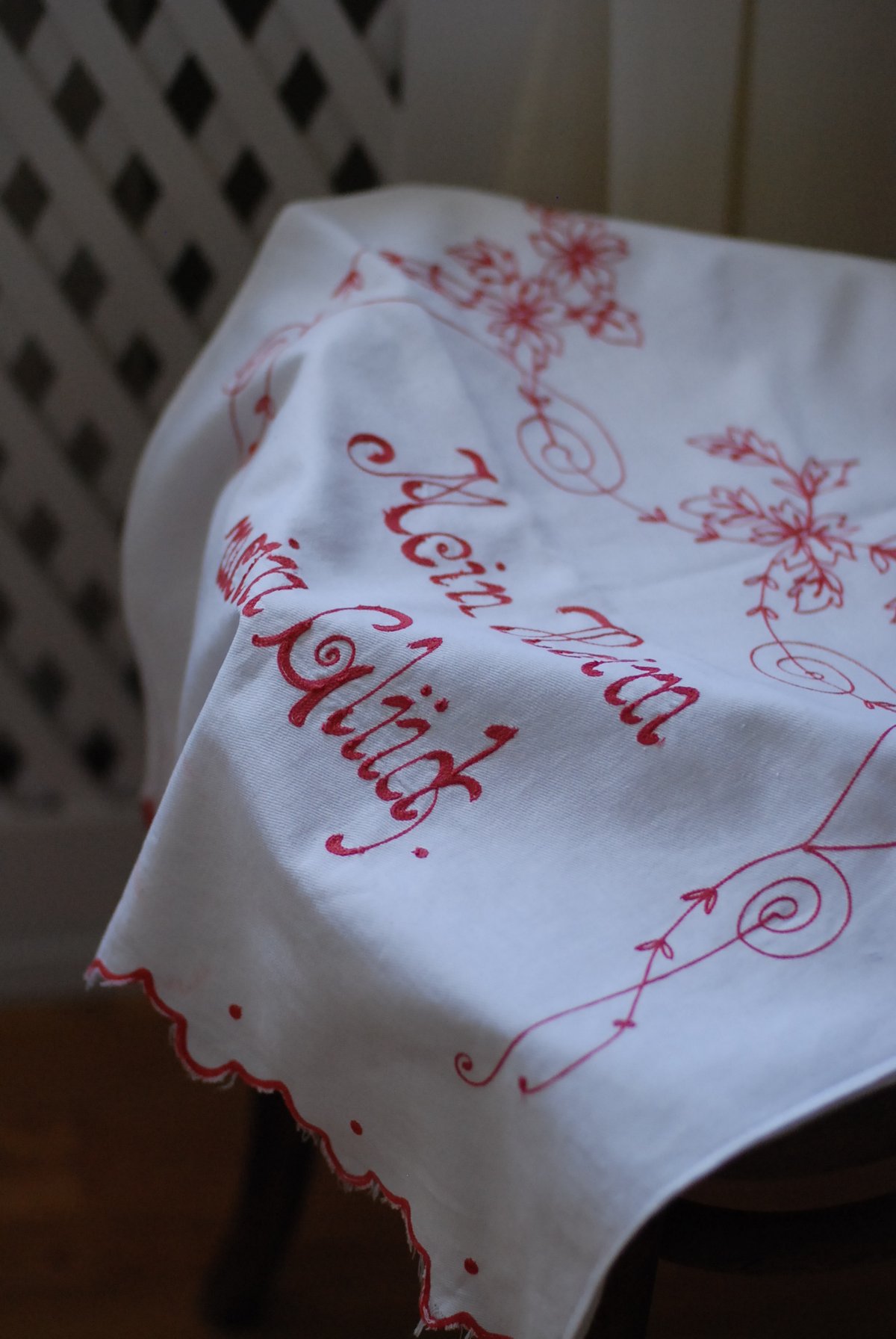 手刺繍のタペストリー | クルールショップ