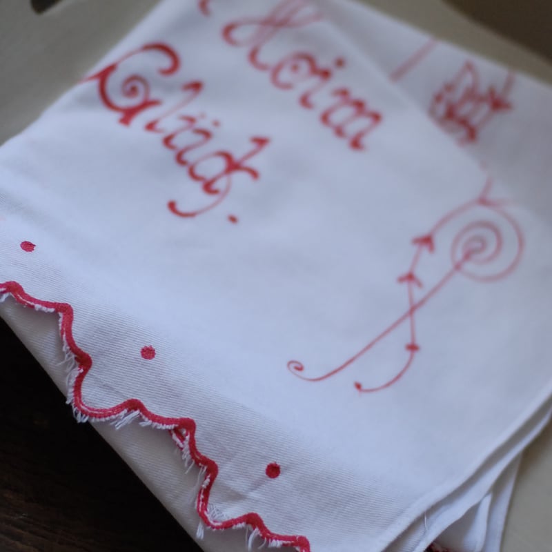 手刺繍のタペストリー | クルールショップ