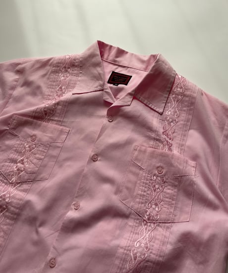 00s- Maximos Guayabera Shirt