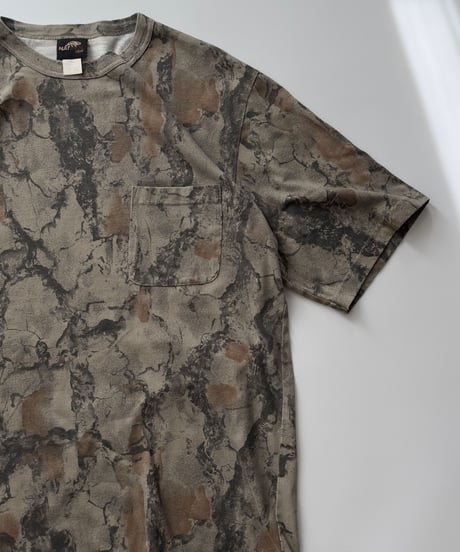 00s Natural Gear Real Tree T-shirts