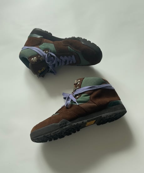G.T HAWKINS Trekking Boots