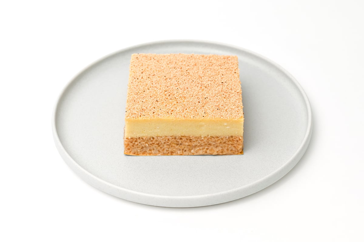 餅米とサツマイモの2層シュエチー Baked Sweets | Suzu Moca Myanm