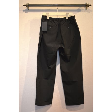 comm.arch./ Paper Like Belted Trousers/ Blackout