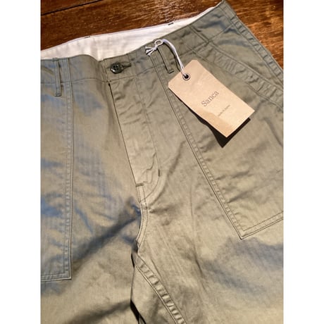 Sanca/ HERRINGBONE BAKER WIDE FIT/ オリーブ