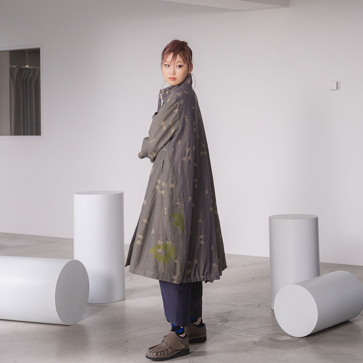 慈雨】フラワーカットコート (15222070） | 慈雨ONLINE POP-UP STORE