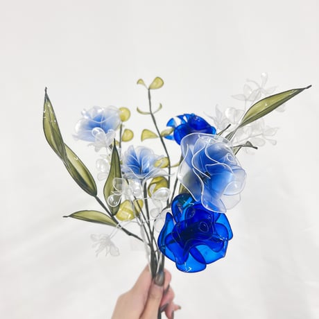 【お得なブーケ】青薔薇MIXとリーフのブーケ 11本セット　b2017