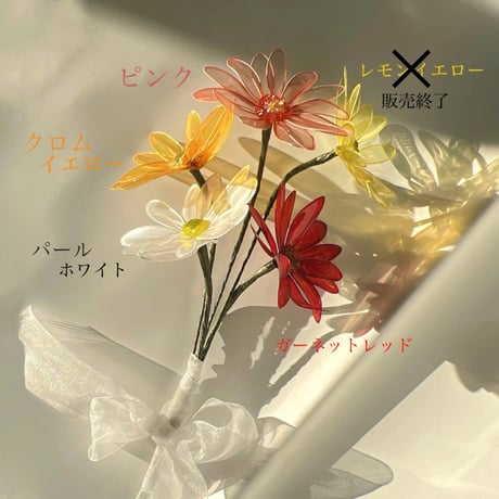 【オーダーブーケ】ギフトにおすすめ♡お好きな1輪とかすみ草の花束 b2043