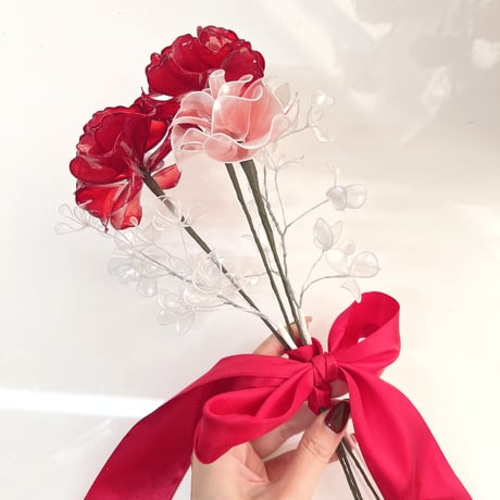 【お得なブーケ】カーネーションと薔薇とカスミソウのブーケ　５本セット b2018