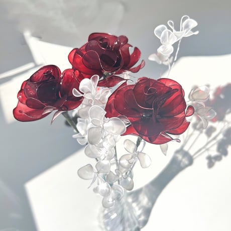 【お得なブーケ】薔薇とかすみ草のブーケ（レッド）6本セット　b2036