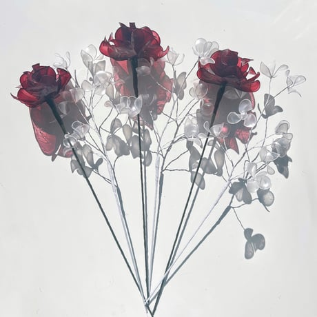 【お得なブーケ】薔薇とかすみ草のブーケ（レッド）6本セット　b2036