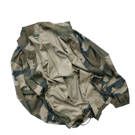 USED”WILD FABLE WOODLAND CAMO WINDBREAKER JACKET"