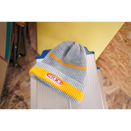USED "90's TRICK KNIT CAP"