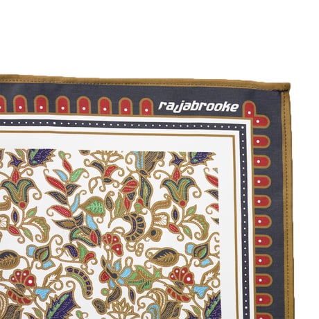 rajabrooke"ASIAN BATIK FUROSHIKI"［WHITE］