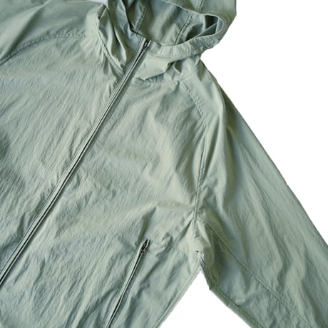 tone"SHIBO NYLON SEASIDE PARKA"［SAGE］