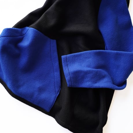 USED”UNKNOWN 2TONE FLEECE HOODIE"