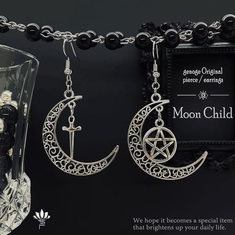 【V系】Moon Child　ゴシックピアス　ゴシックイヤリング　ロック　パンク　シルバー　ヴィジュアル系【Select】