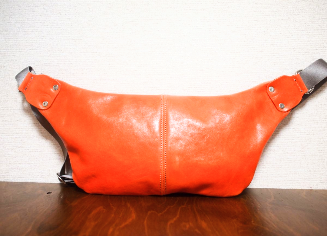 け*ん様 ハンドメイド　ボディバッグ　本革　クリーマー　特大　ブラウン　新品　1 け*ん様 ハンドメイド ボディバッグ 本革 クリーマー 特大 ブラウン