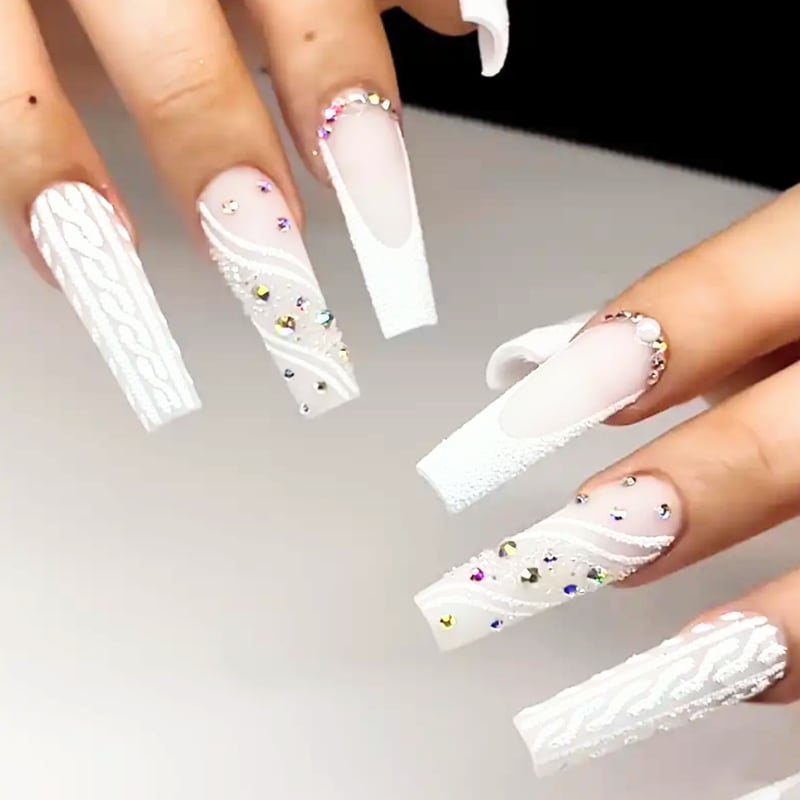 27))ネイルチップ 付け爪 ロングネイル クリスマスネイル ホワイトネイル ホワイト クリスマスネイルチップ ネイルチップ（つけ爪） Bell's nail