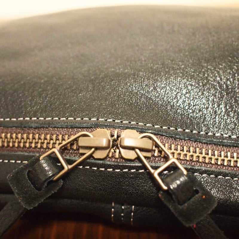 ハンドメイド 日本製 ヌメ本革 ボディバッグ クリーマー加工 匠職人