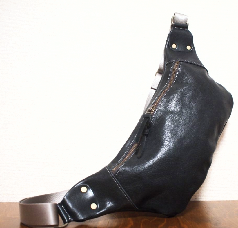 ハンドメイド 日本製 ヌメ本革 ボディバッグ クリーマー加工 匠