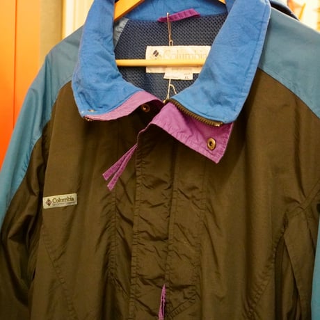 Columbia nylon mountain parker
