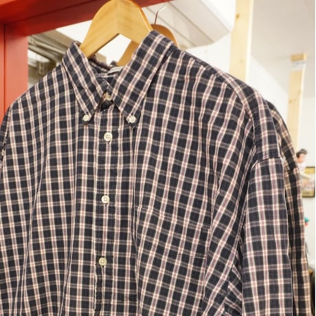 GAP shirt