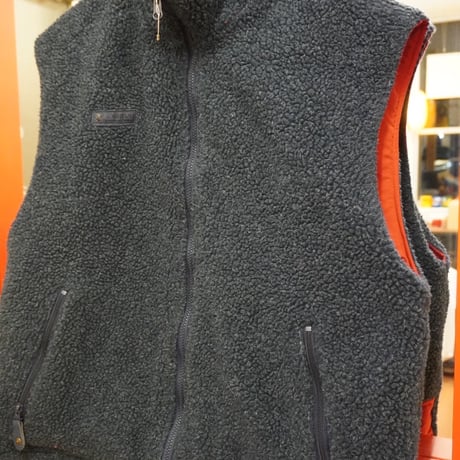 Columbia vest