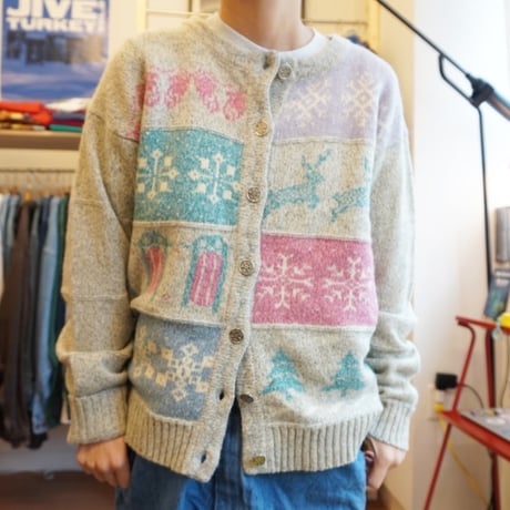 wool rich knit cardigan