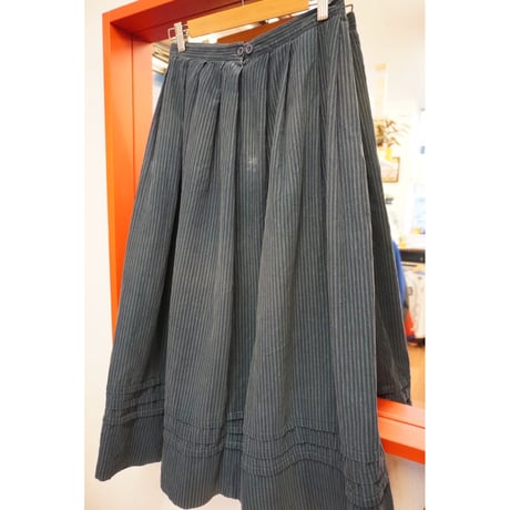 flare skirt