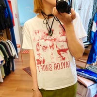 Taylor swift T-shirt