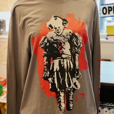 IT L/S T-shirt
