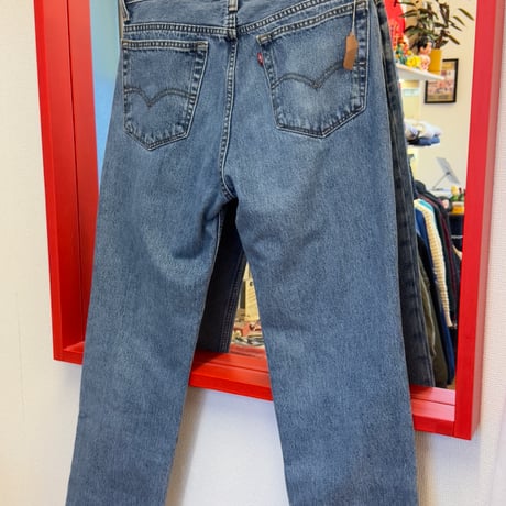 Levis 516