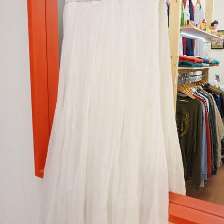 lace skirt
