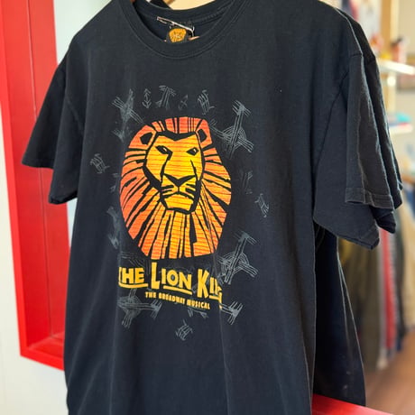 THE LION KING T-shirt