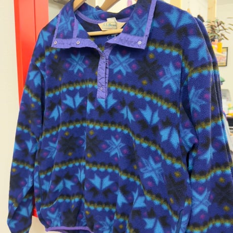 L.L.Bean snap T