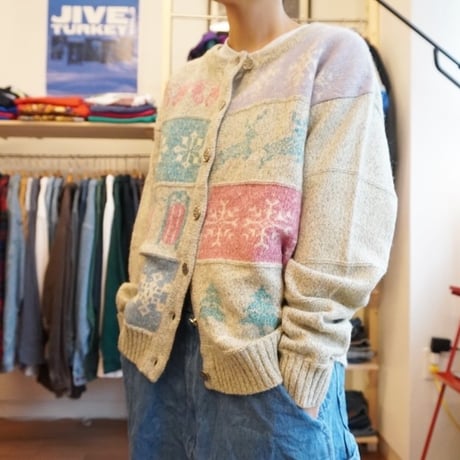 wool rich knit cardigan