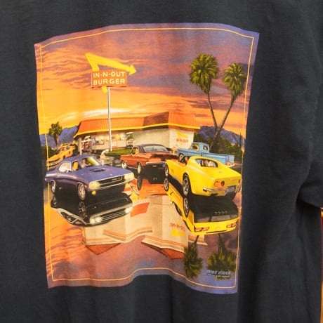 IN-N-OUT BURGER T-shirt