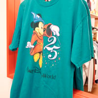 Disney mickey T-shirt