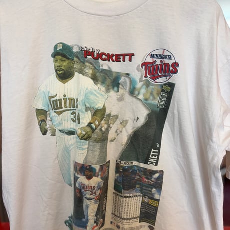 MLB T-shirt