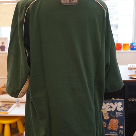 Reebok T-shirt