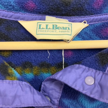 L.L.Bean snap T