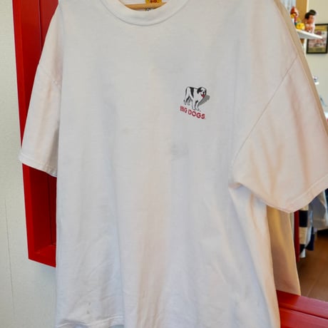 BIG DOGS T-shirt