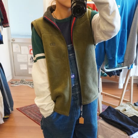 GAP fleece vest